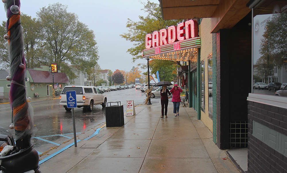 Garden Theater Frankfort Michigan Frankfort Film Festival Aubrey Ann Parker Photographer The Betsie Current