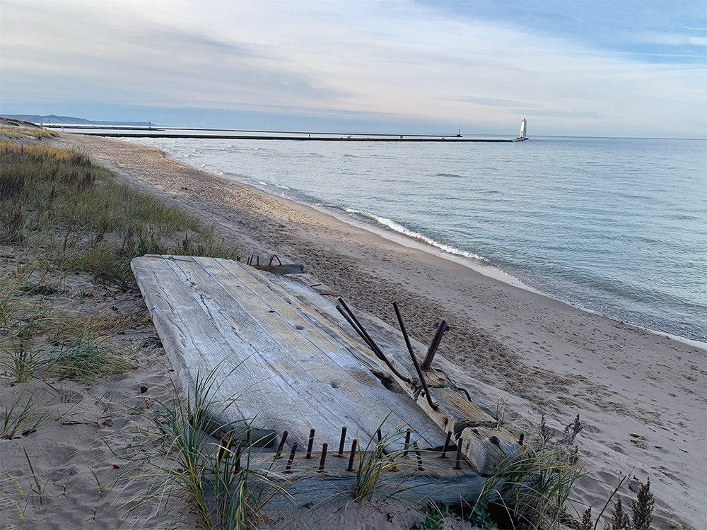 154-year-old Shipwreck on Frankfort Beach